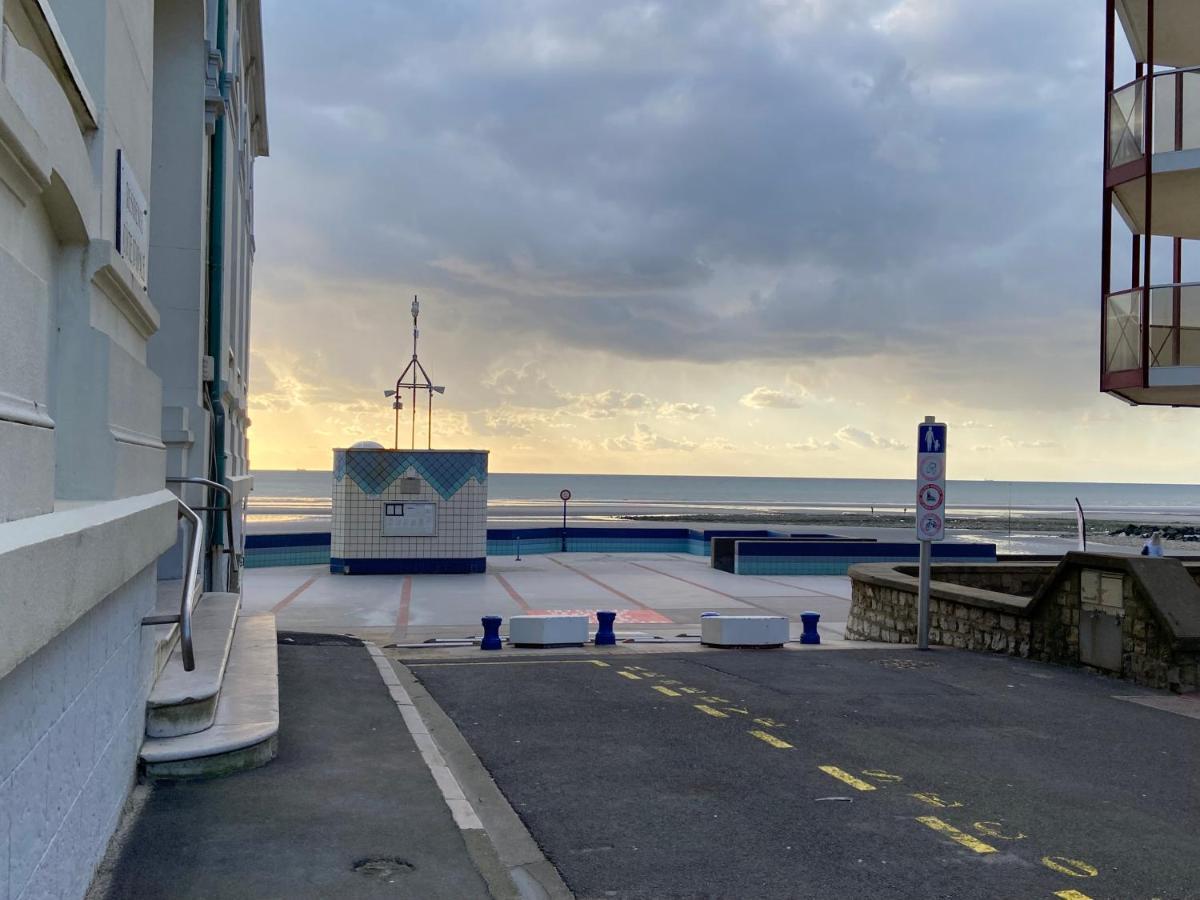 "Appartement Sur Digue" Proche De La Plage Avec Wifi Wimereux Kültér fotó
